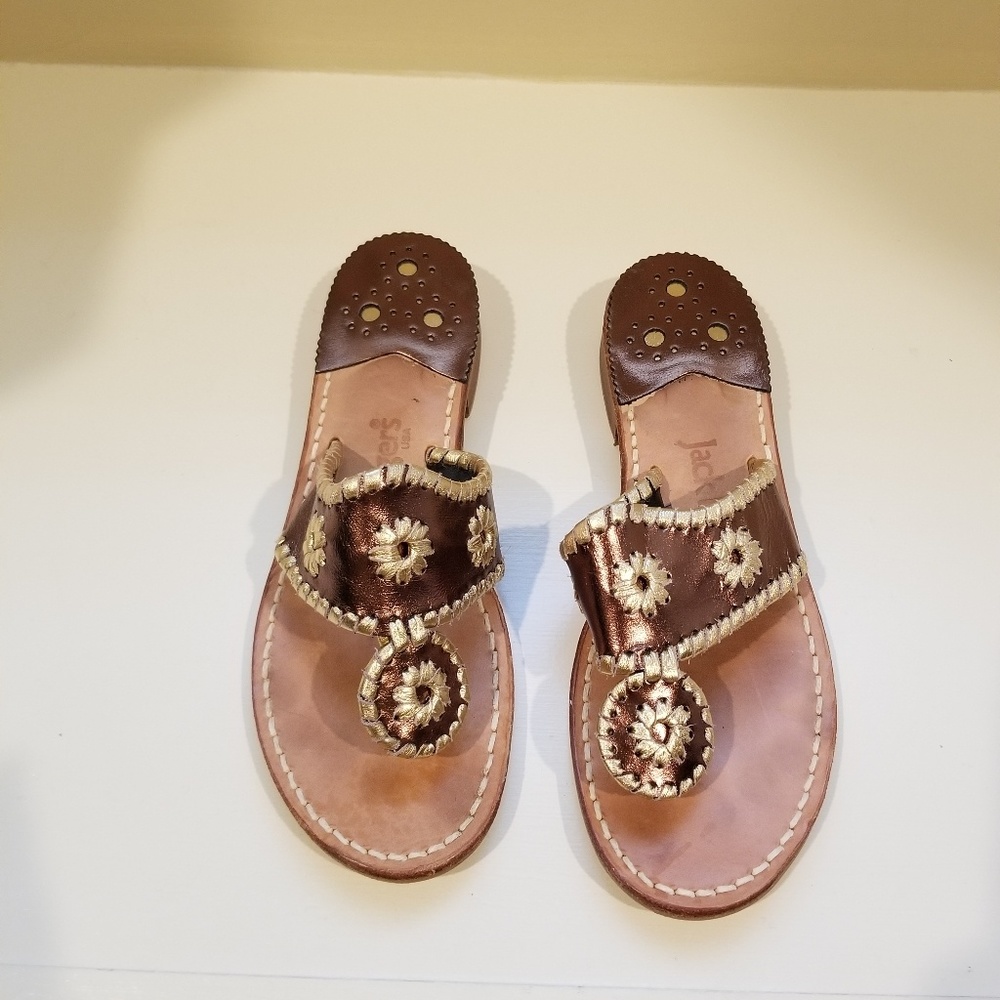 Jack Roger's Bronze and Gold Flat Sandals Sz 6
